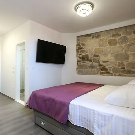 Kate Guest house 4*