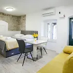 Kate Guest house