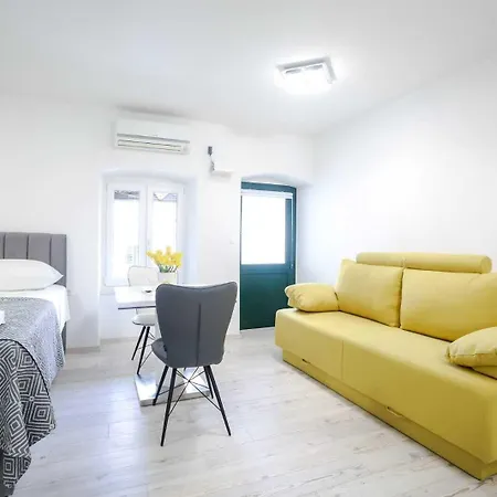 Гостьовий будинок Kate 4*