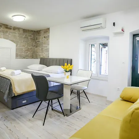 Kate Guest house