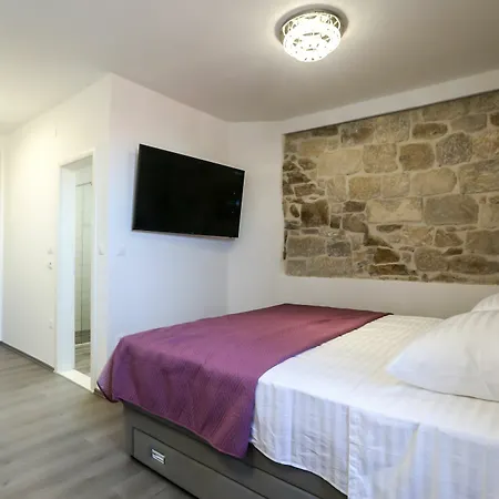 Kate Guest house 4*