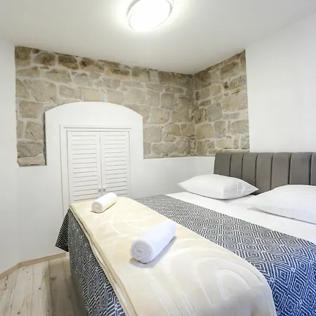Guest house Kate 4*